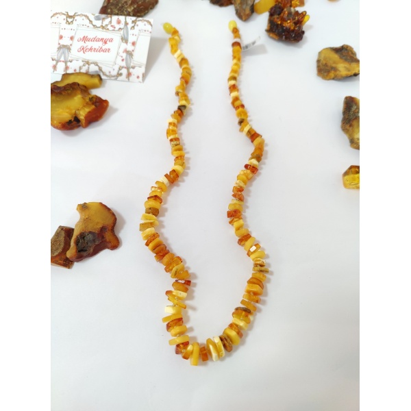 Yetişkin kehribar kolye no:29